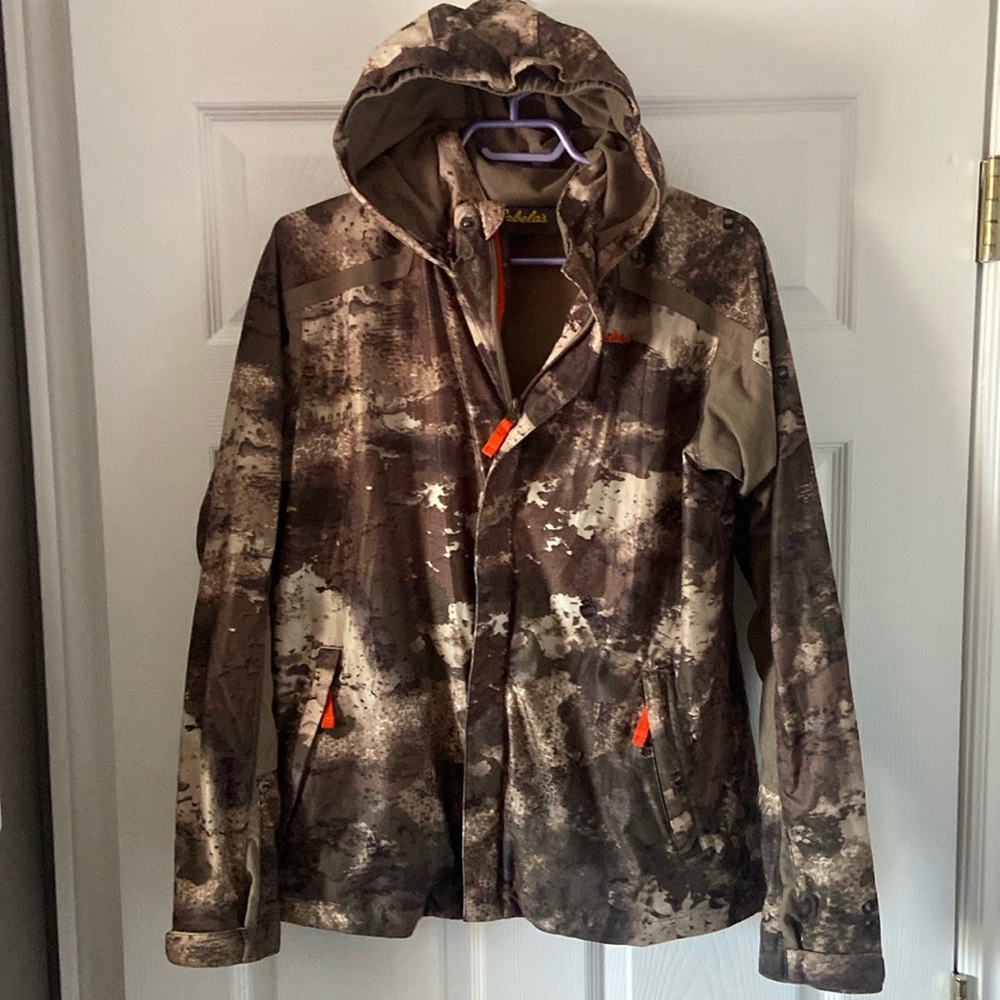 Cabela Camo jacket
